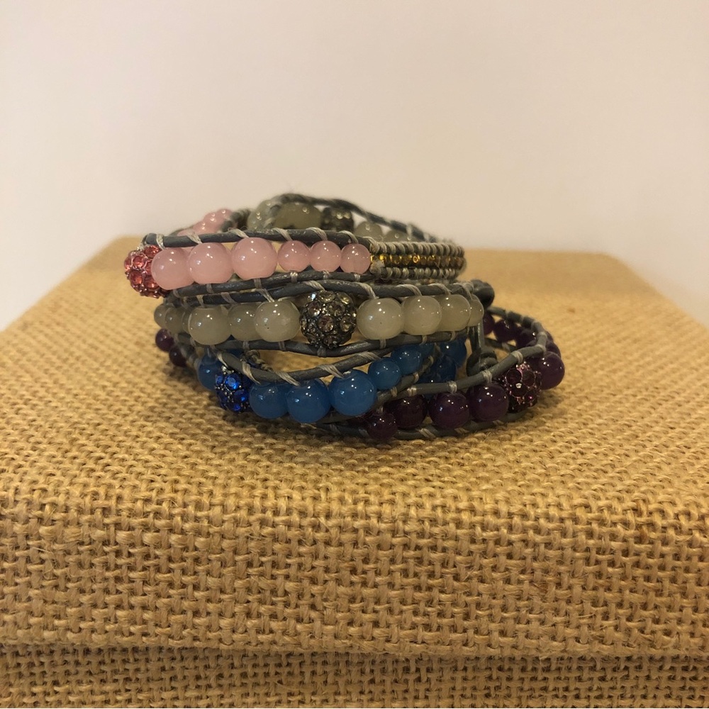 Bindy USA Leather wrap bracelet/necklace/ choker gray w/ blue, pink, purple bead